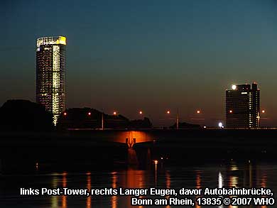 Bilder Fotos Post-Tower der Post AG Zentrale, Bild Hochhaus "Langer Eugen", Bonn am Rhein bei Nacht. Foto 13835 © 2007 WHO