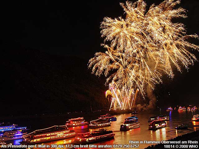 Rheinschifffahrt Feuerwerk Rhein in Flammen Oberwesel