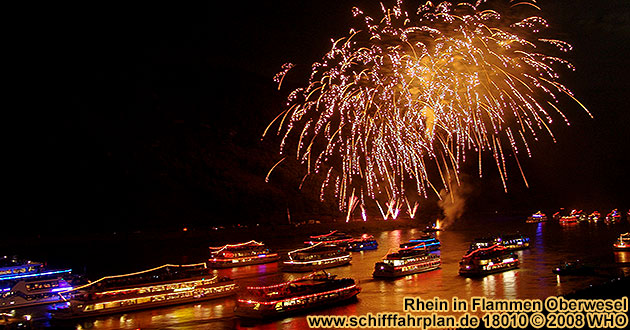 Rheinschifffahrt Feuerwerk Rhein in Flammen Oberwesel