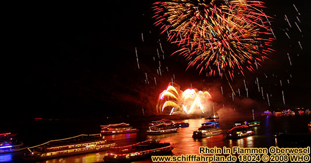 Rheinschifffahrt Feuerwerk Rhein in Flammen Oberwesel